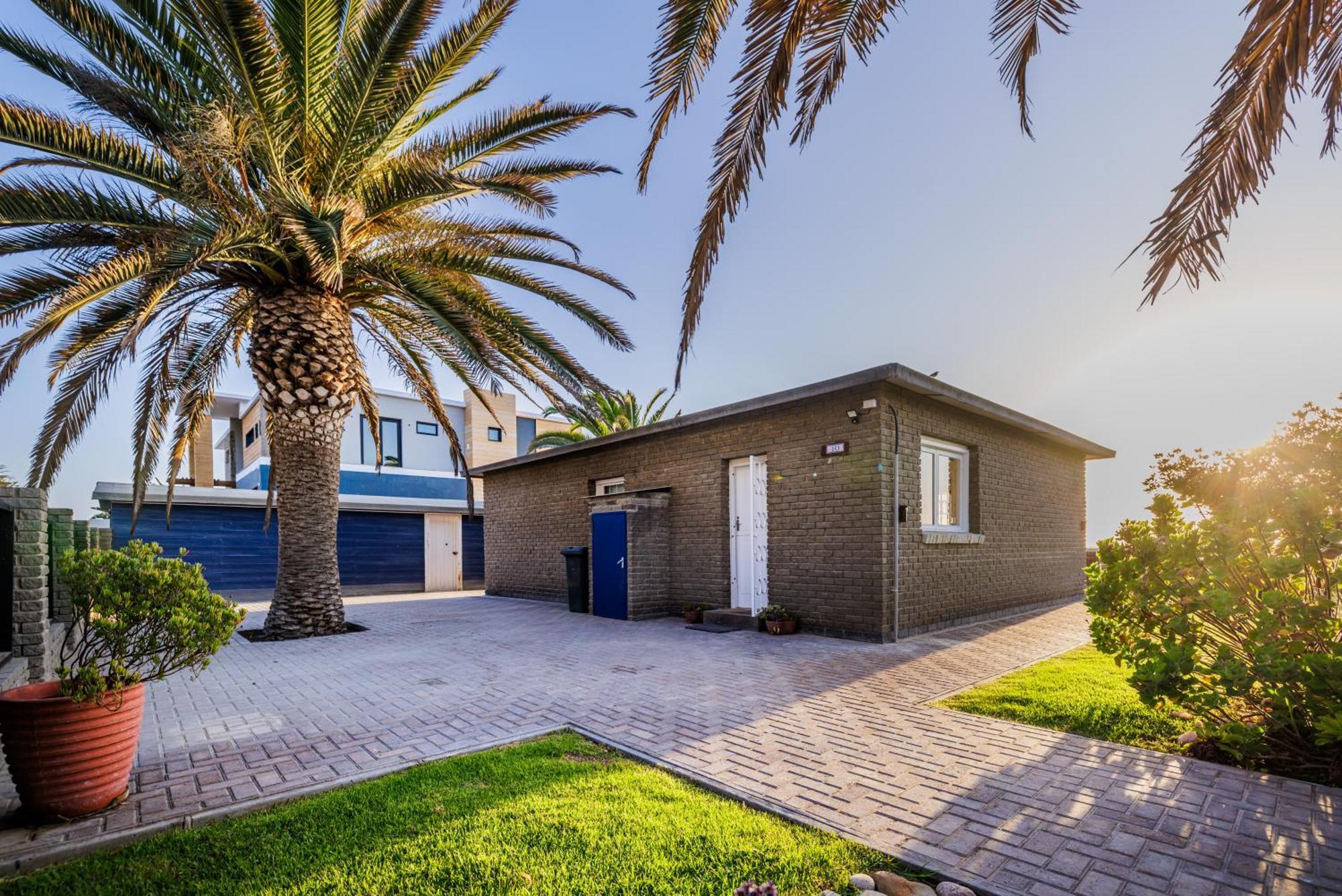 Swakopmund Seafront Cottage Екстериор снимка